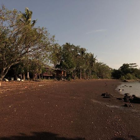 Red Sand Beach Resort Satun Exterior photo